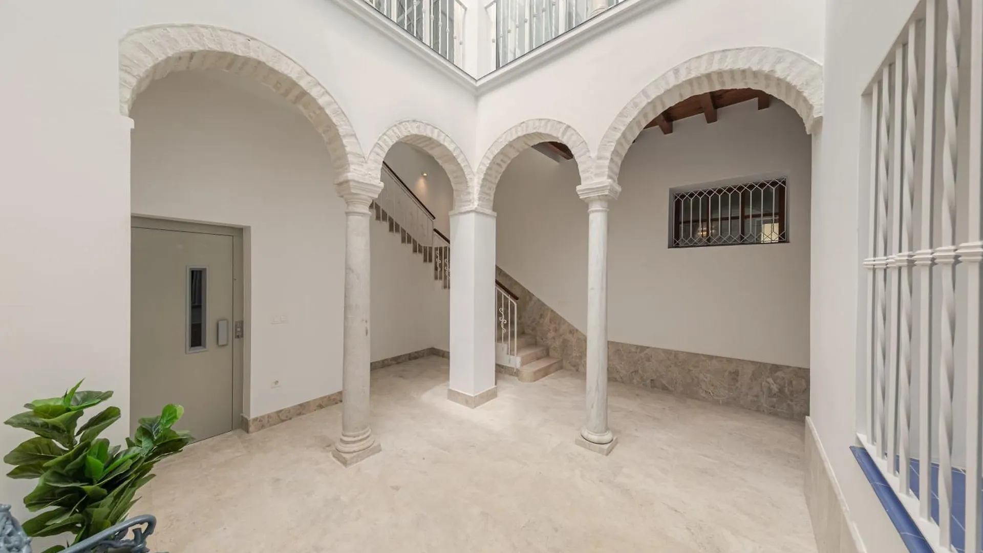 Isg Puerta Jerez Sevilla 11 0*,  Spanje