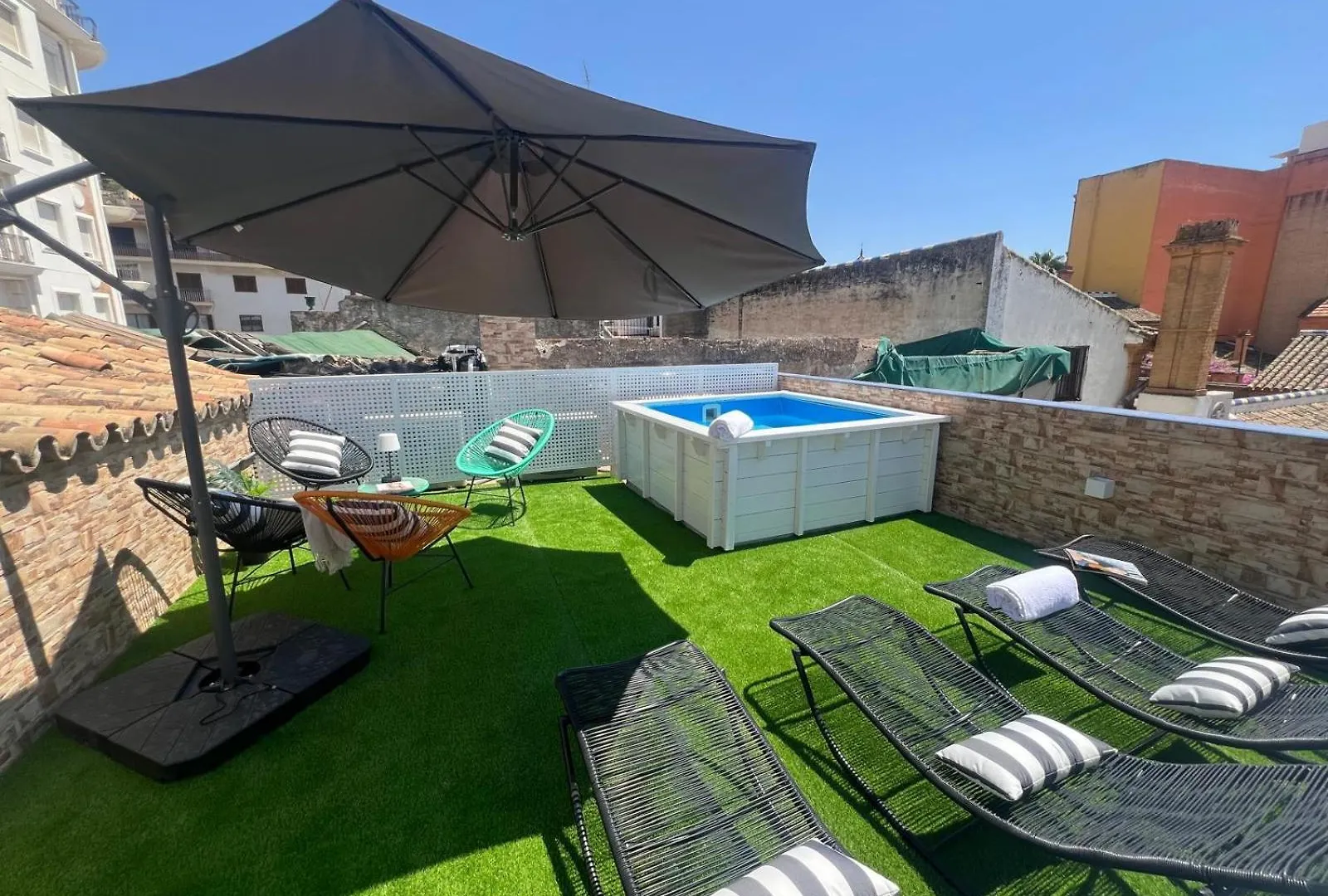 Isg Puerta Jerez Sevilla 11 إشبيلية